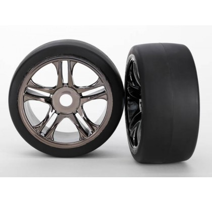 Slick Tires S1 Soft on Black-Chrome Front Wheel (2)