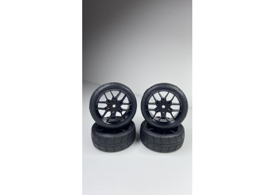 Hankook Tread Belted tires Pre-glued set Pro-compound 36deg 24mm for Asphalt (BLACK WHEELS)